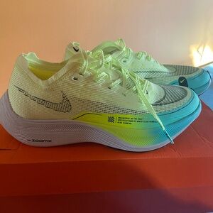 Nike shoes Zoomx Vaporfly